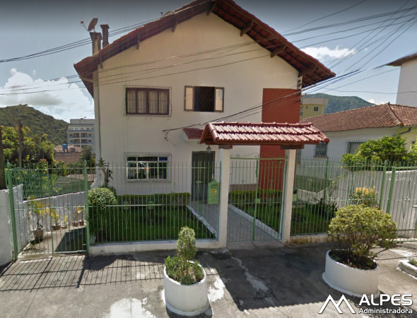 Apartamento de quarto e sala mobiliado, próximo a faculdade.