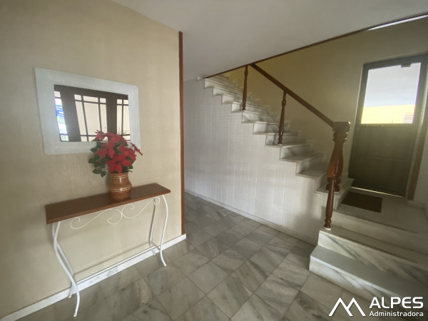 Excelente apartamento de quarto e sala, próximo a faculdade, com elevador e garagem.
