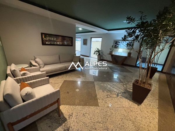 Excelente apartamento linear, espaçoso e aconchegante no melhor bairro de Teresópolis/RJ.