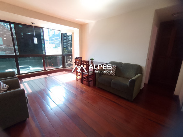 excelente apartamento de 2 quartos próximo a faculdade, mobiliado. Prédio com elevador e garagem.