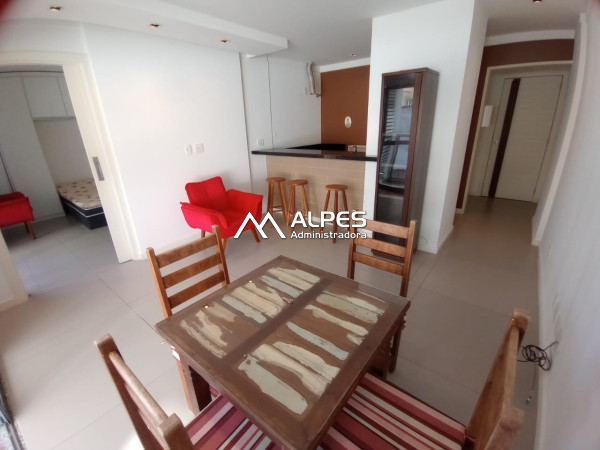 Excelente quarto e sala, mobiliado, próximo a faculdade, prédio novo, com lazer completo.