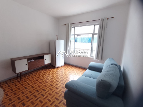 Excelente apartamento de 2 quartos mobiliado, próximo a faculdade e todo comércio.